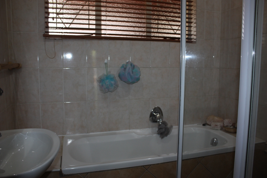 To Let 3 Bedroom Property for Rent in Potchefstroom North West